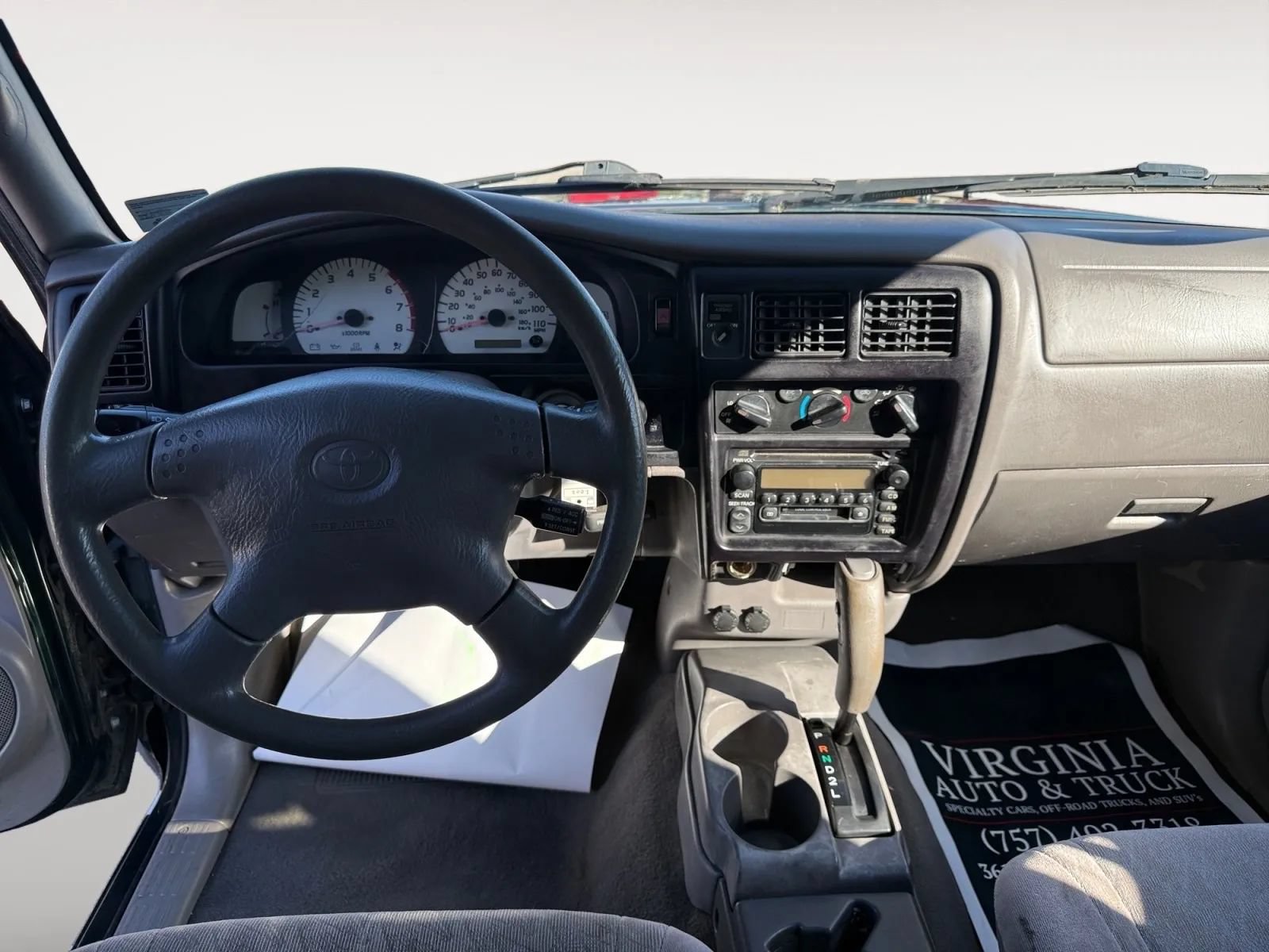 Used 2002 Toyota Tacoma PreRunner RWD image 9