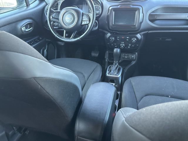 Used 2018 Jeep Renegade Altitude w/ Advanced Technology Group image 35