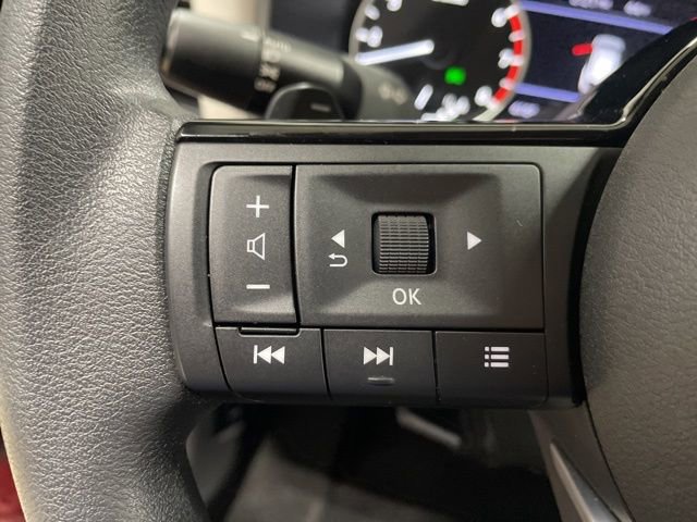 Certified 2023 Nissan Rogue SV image 22