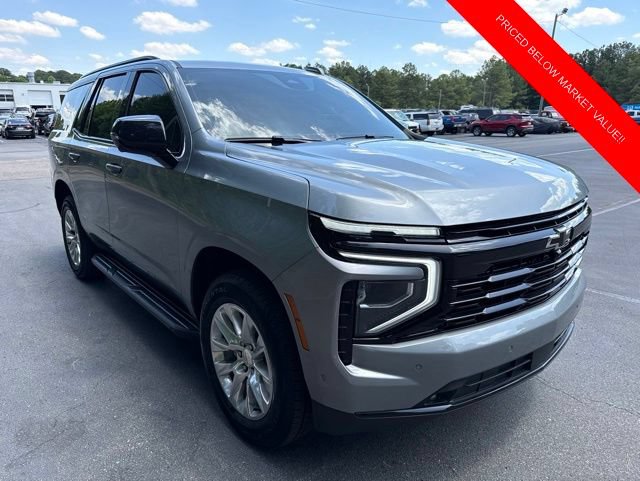 Used 2025 Chevrolet Tahoe Premier AWD/4WD image 7