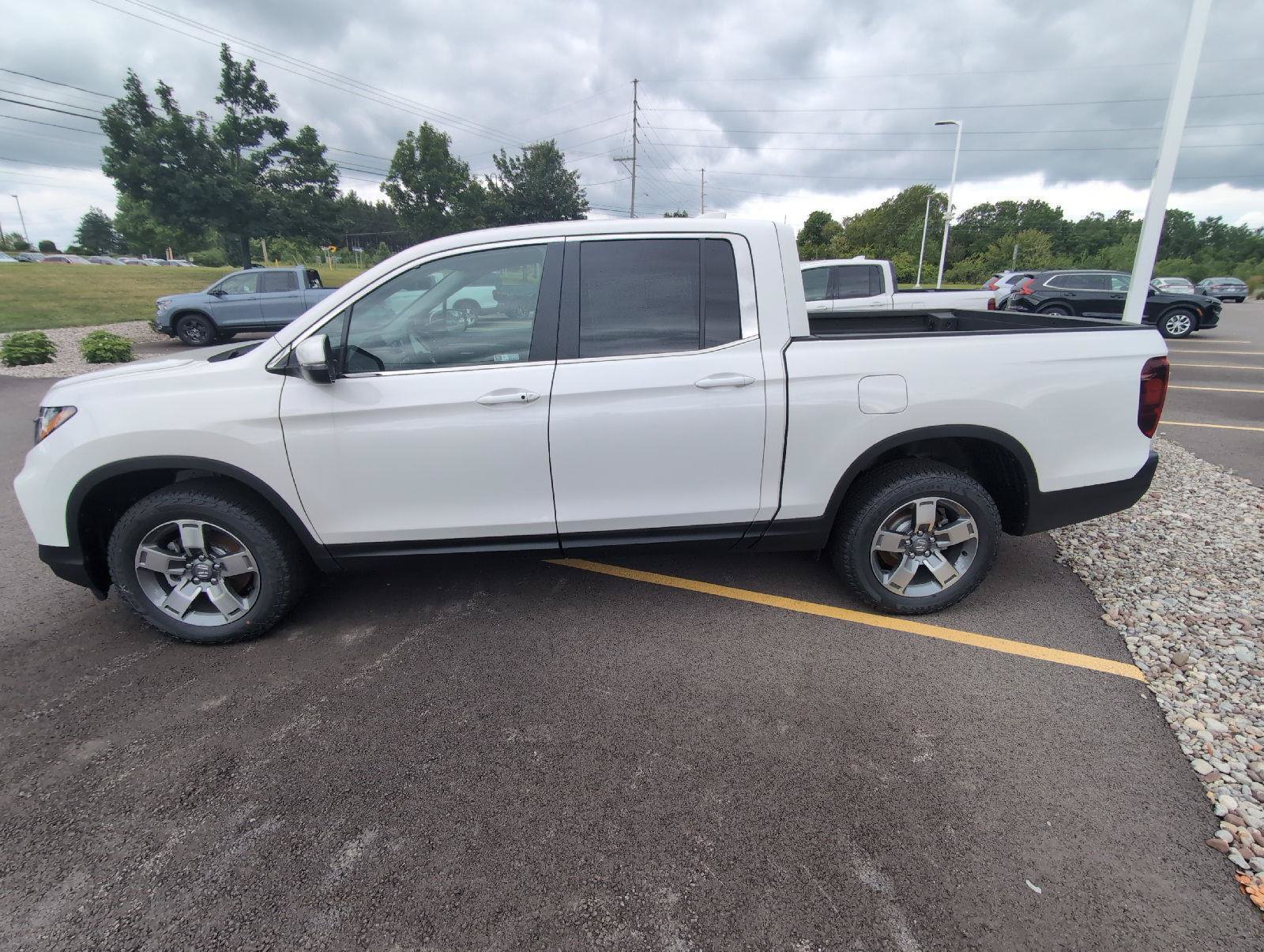 New 2026 Honda Ridgeline RTL image 2