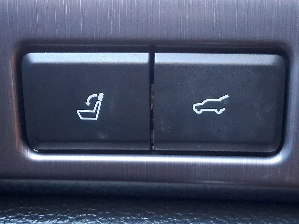 Used 2019 Ford Expedition Platinum image 23