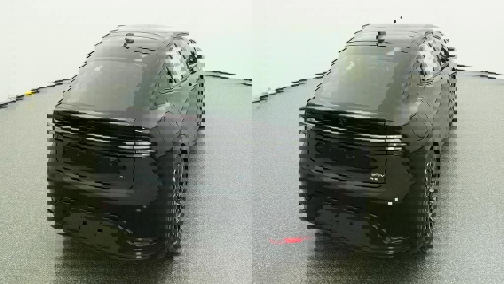 New 2026 Toyota Prius Plug-In Hybrid image 8