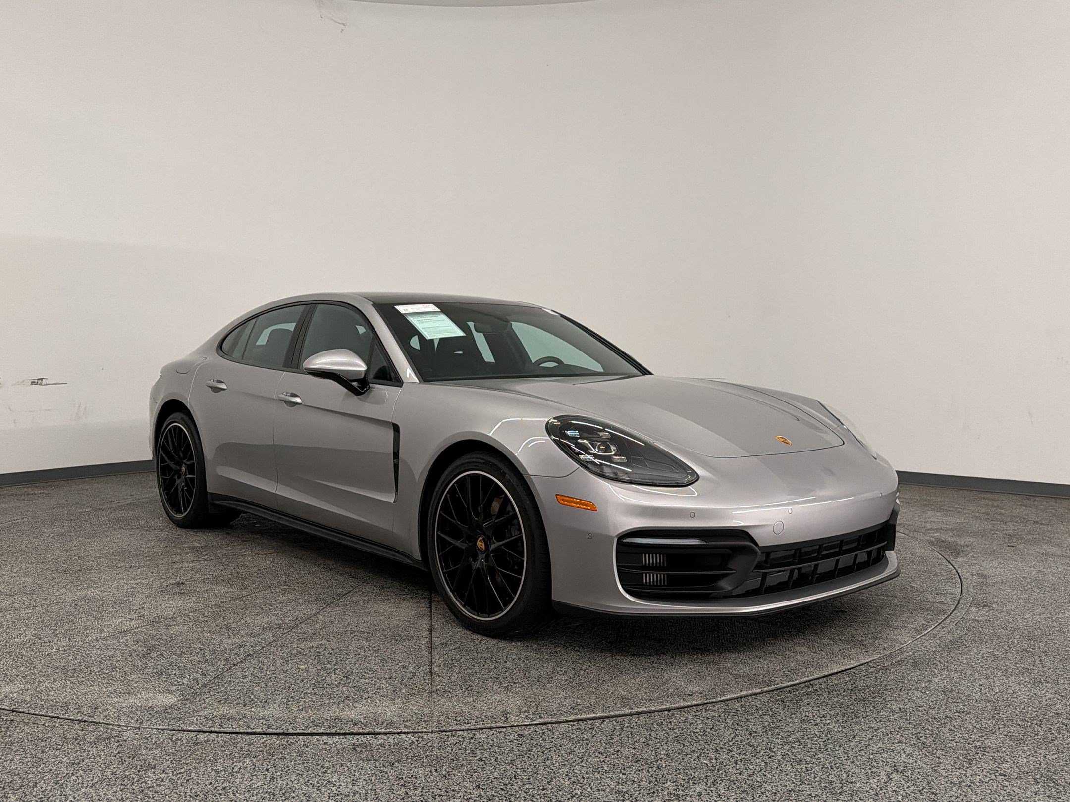 Used 2022 Porsche Panamera 4 AWD/4WD image 6