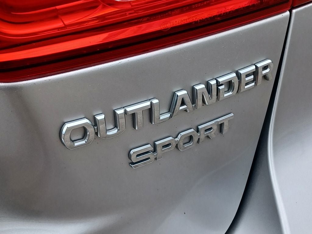 Used 2019 Mitsubishi Outlander Sport ES AWD/4WD image 25