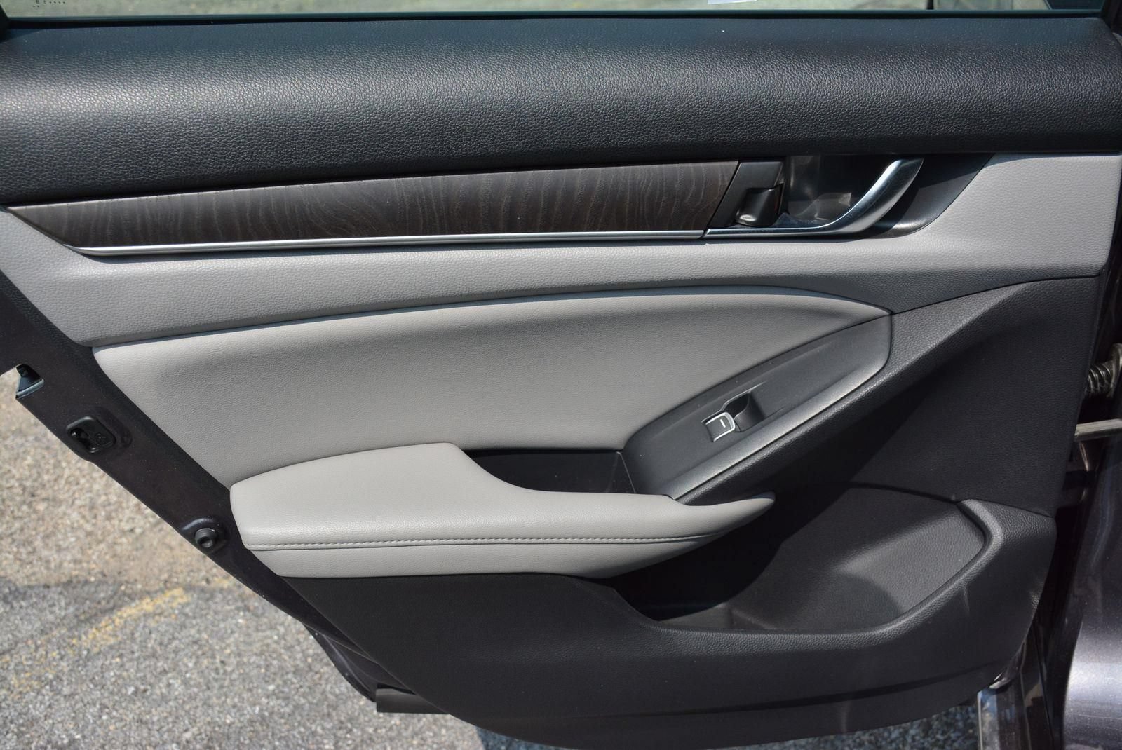 Certified 2019 Honda Accord EX-L image 14