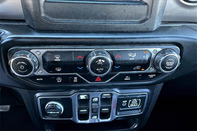 Used 2021 Jeep Gladiator Sport image 23