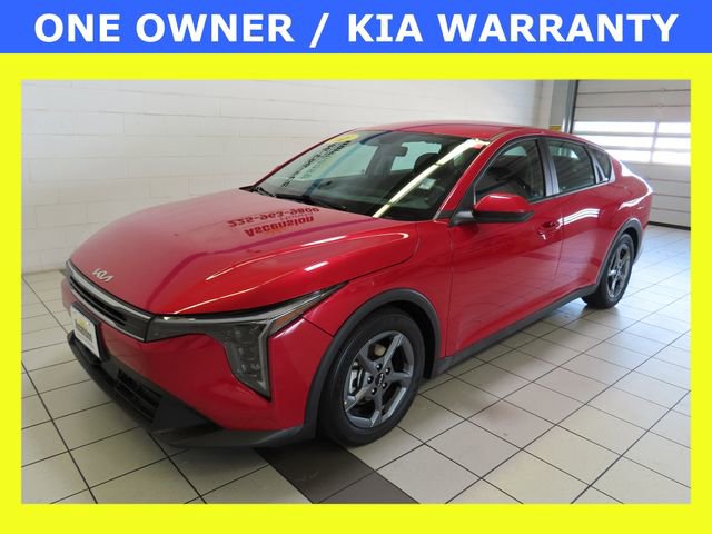 Used 2025 Kia K4 LXS FWD image 1