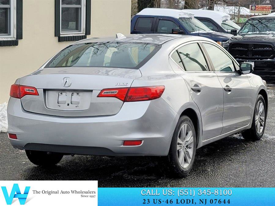 Used 2013 Acura ILX 4dr Sdn 2.0L image 6