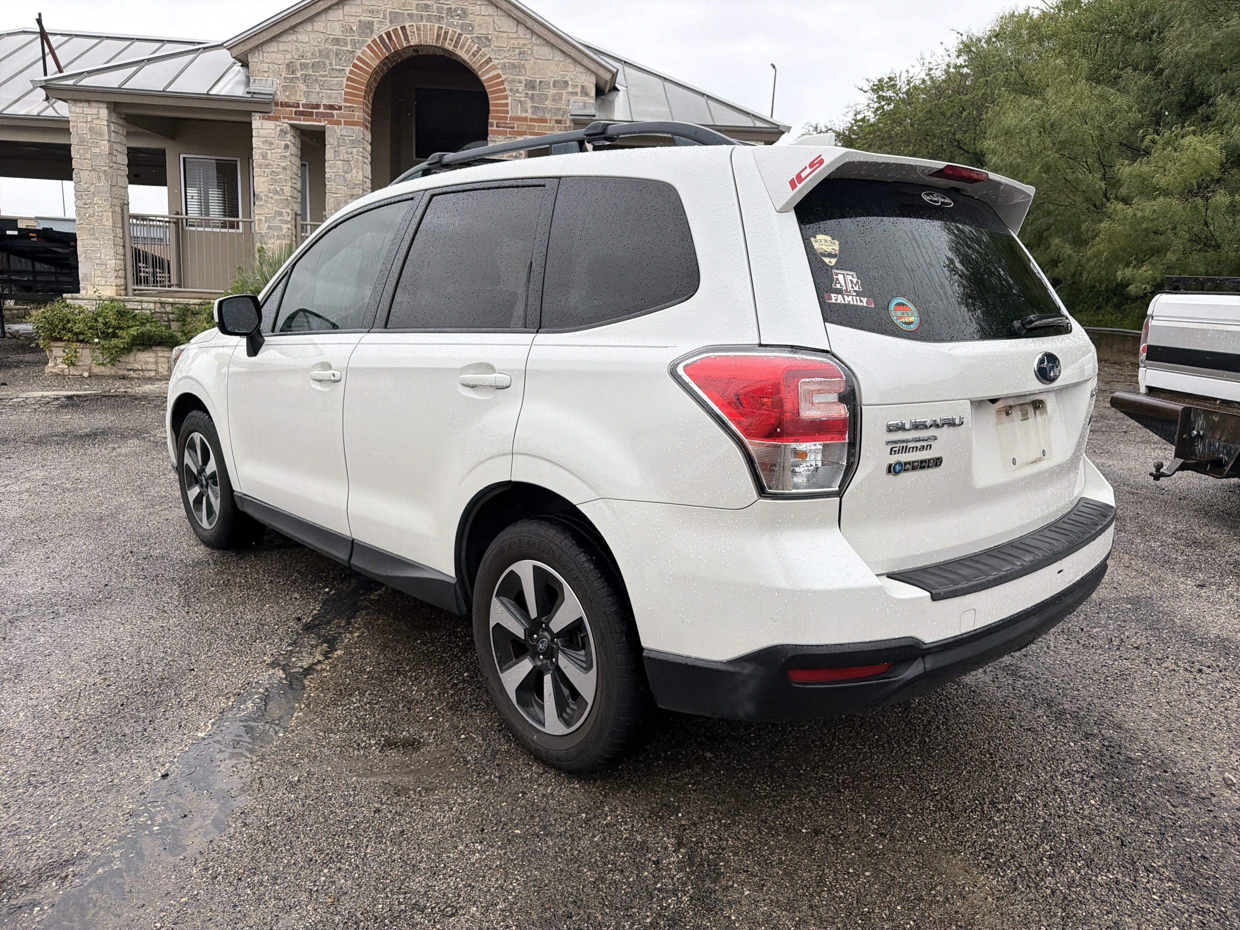 Used 2017 Subaru Forester 2.5i Premium AWD/4WD image 5