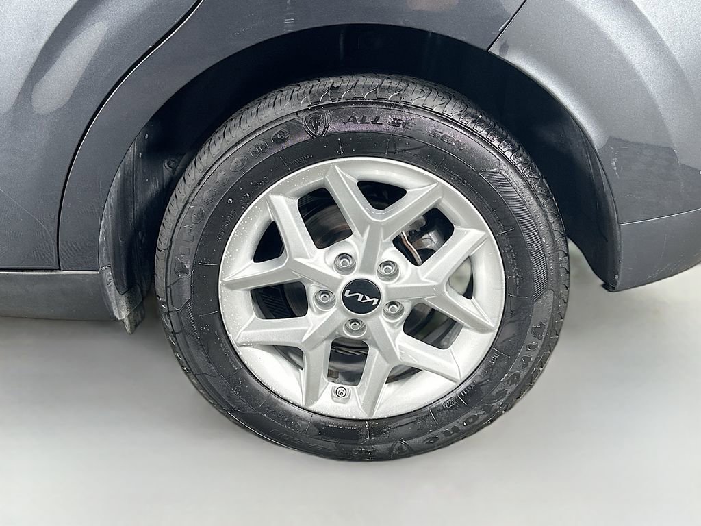 Used 2023 Kia Soul LX w/ Option Group 015 image 33