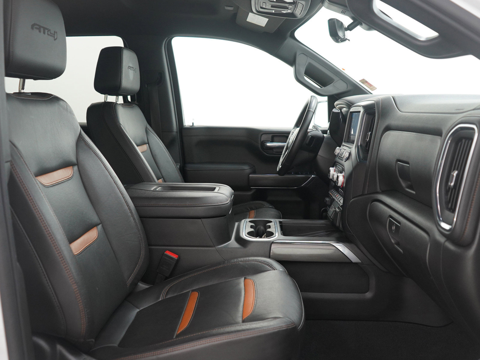 Used 2021 GMC Sierra 1500 AT4 w/ AT4 Premium Package image 11