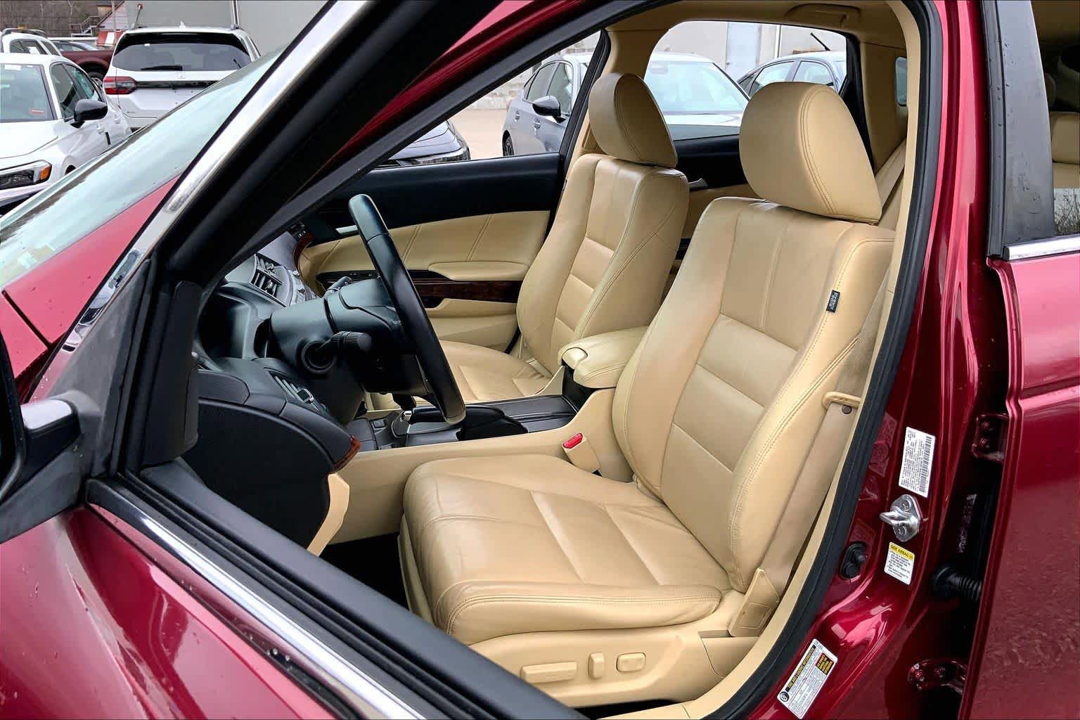 Used 2010 Honda Crosstour EX-L image 8