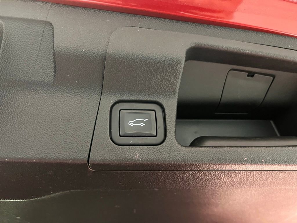 Used 2023 GMC Acadia Denali w/ Denali Ultimate Package image 20