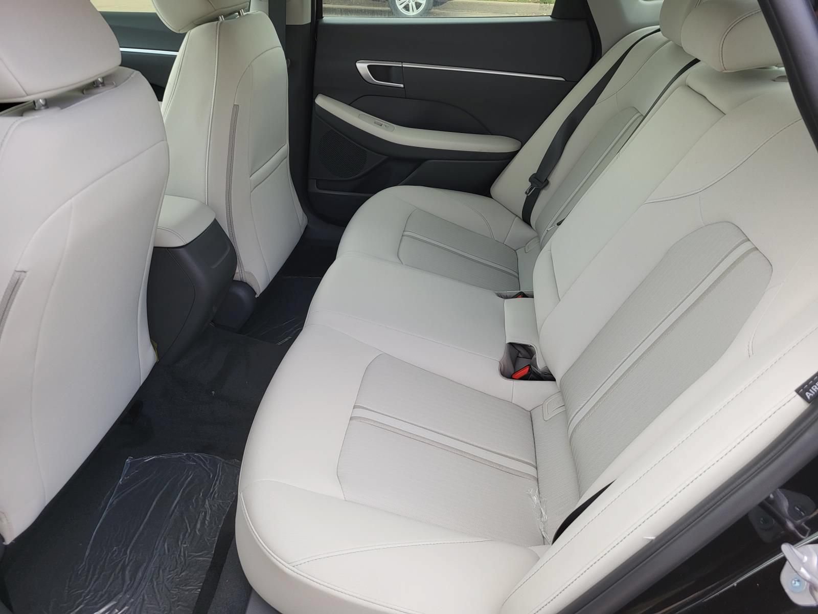 New 2026 Hyundai Sonata SEL FWD image 9