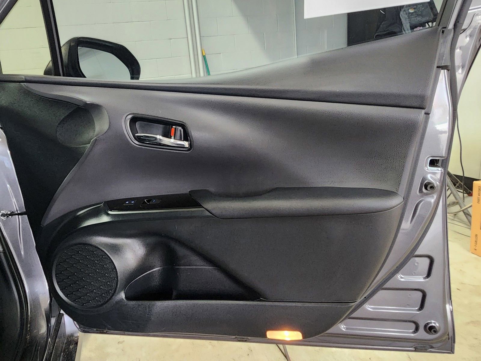 Used 2021 Toyota Prius Prime XLE image 50