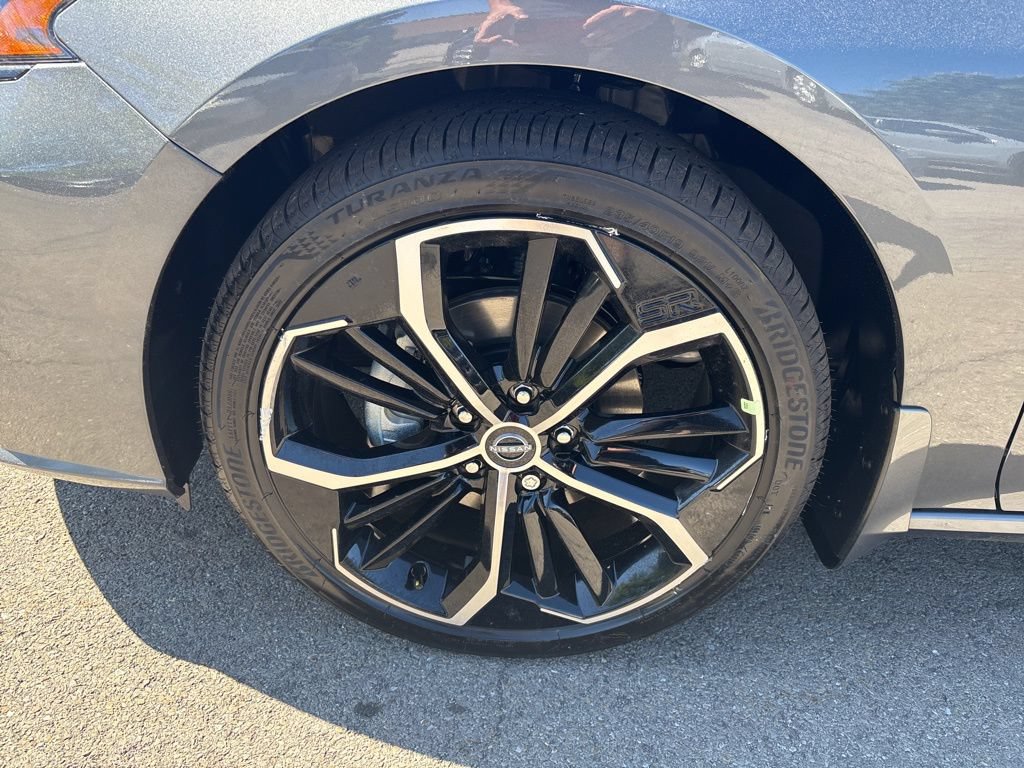 New 2026 Nissan Altima 2.5 SR FWD image 9