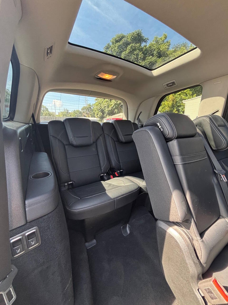 Used 2013 Mercedes-Benz GL 450 4MATIC image 19