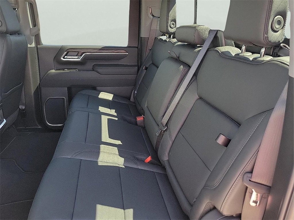 New 2026 GMC Sierra 2500 SLT w/ Texas SLT Premium Package image 13