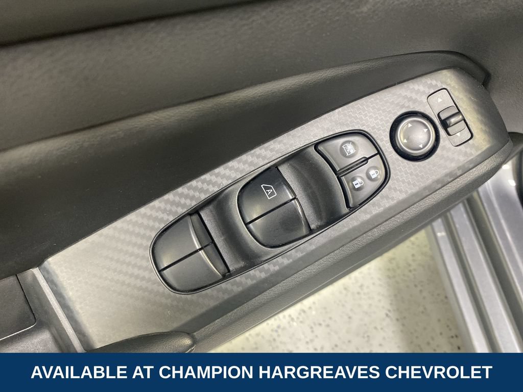 Used 2024 Nissan Altima 2.5 SV FWD image 31