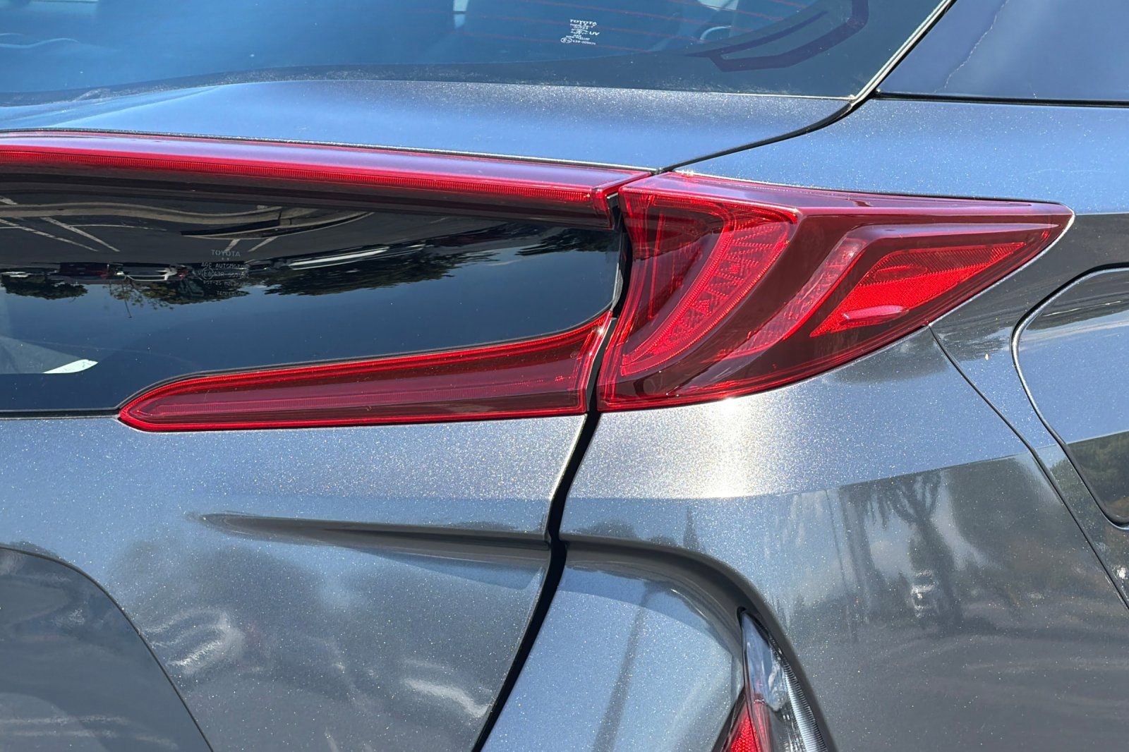 Used 2019 Toyota Prius Prime Premium FWD image 50