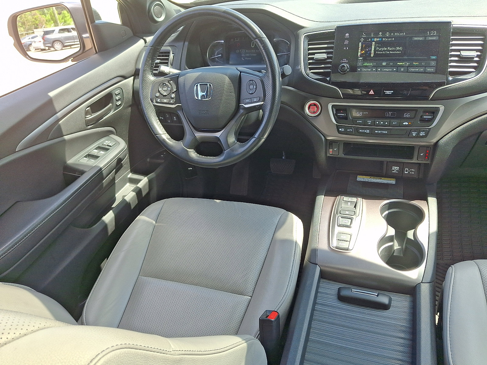 Used 2023 Honda Passport EX-L image 14