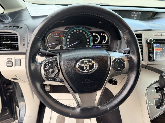 Used 2013 Toyota Venza XLE image 21