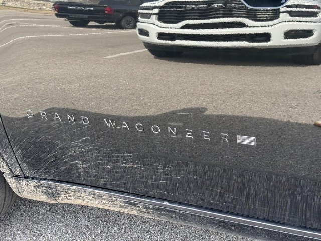 New 2026 Jeep Grand Wagoneer Limited AWD/4WD image 9