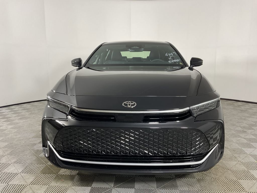 New 2026 Toyota Crown Nightshade image 2