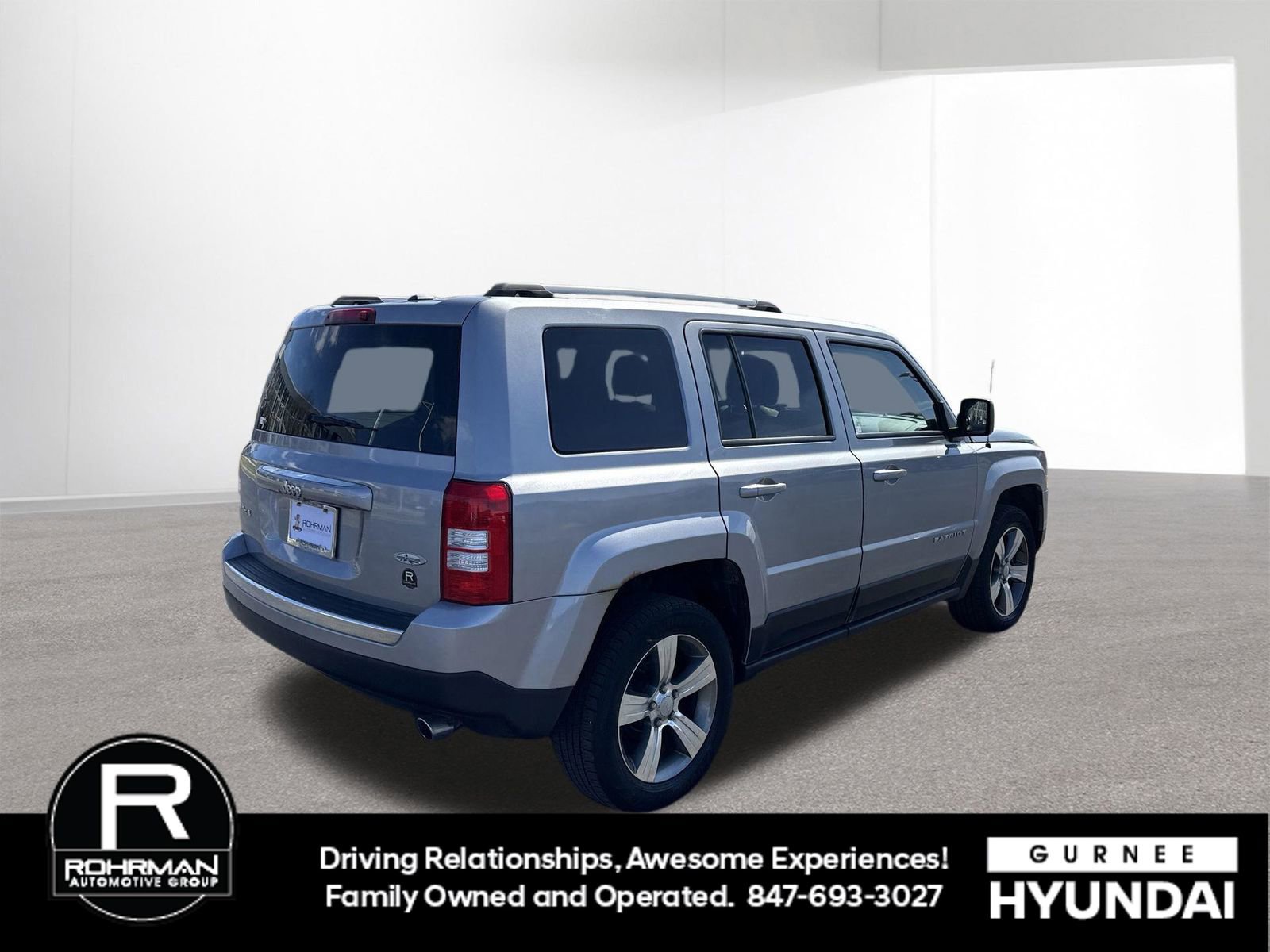 Used 2017 Jeep Patriot High Altitude image 6