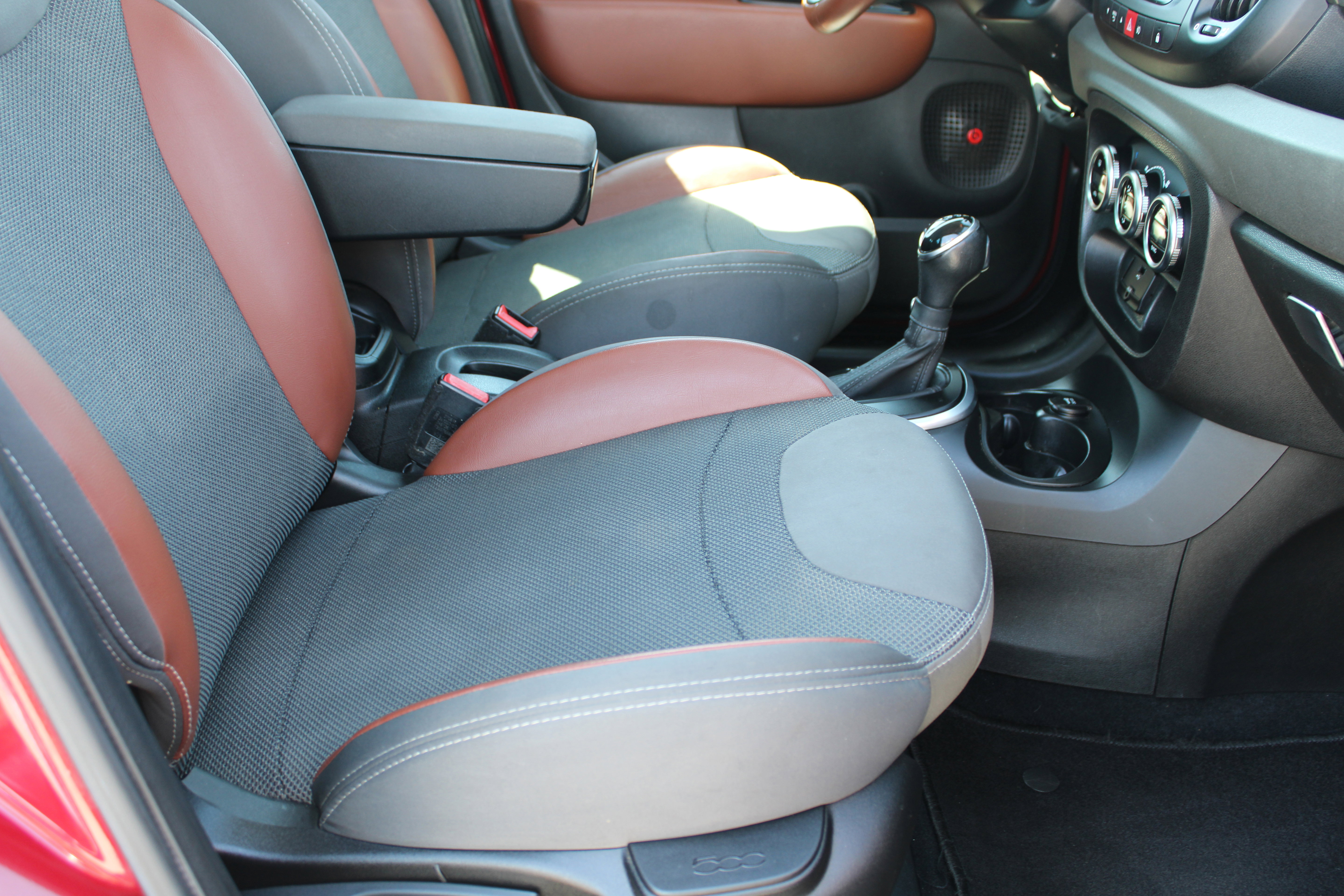Used 2015 FIAT 500L Trekking FWD image 17