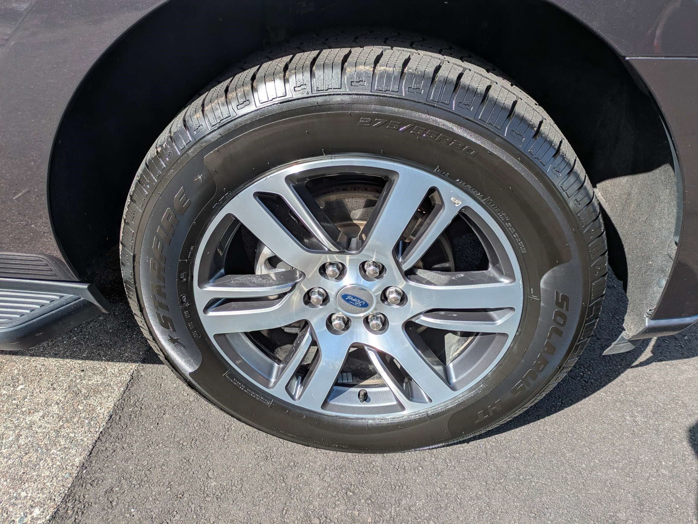 Used 2024 Ford Expedition Limited RWD image 10