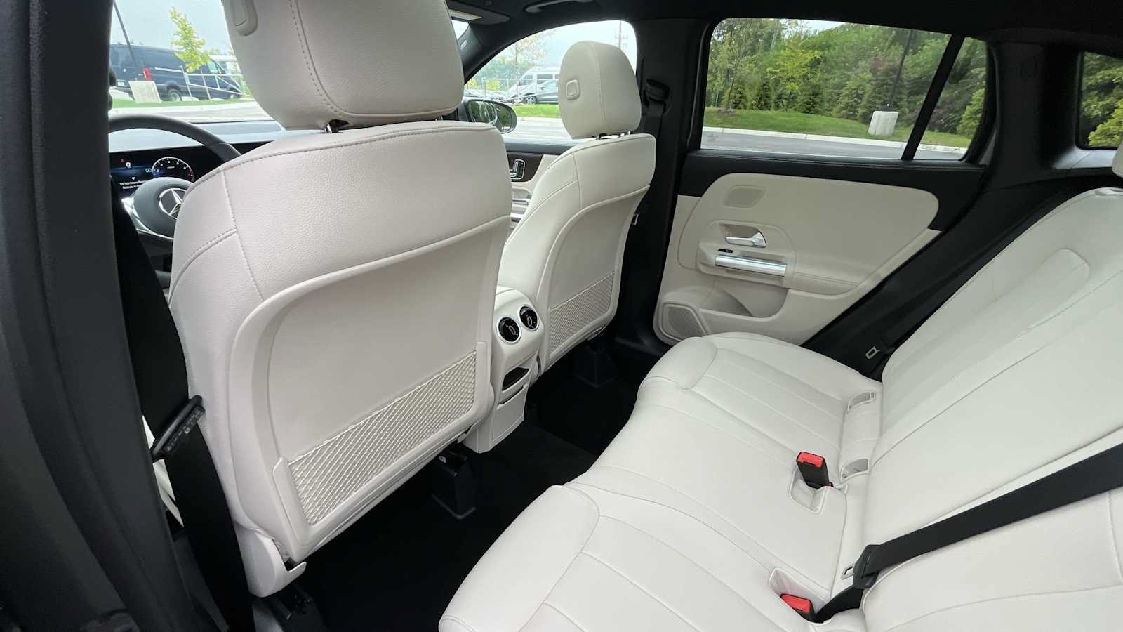 New 2026 Mercedes-Benz GLA 250 4MATIC image 13