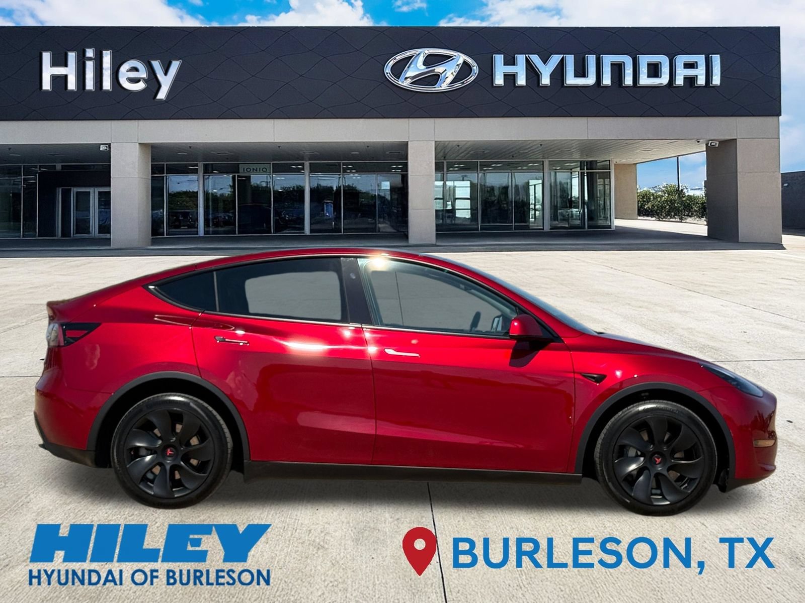 Used 2024 Tesla Model Y Long Range AWD/4WD image 3