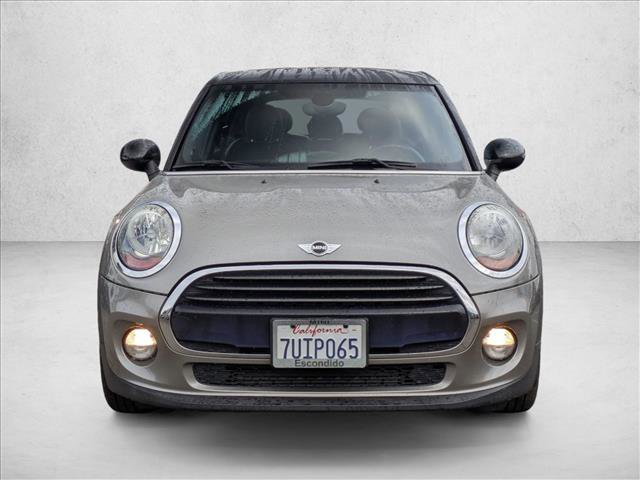 Used 2016 MINI Cooper 4-Door Hardtop image 2