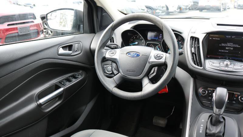 Used 2014 Ford Escape SE w/ Equipment Group 201A image 19