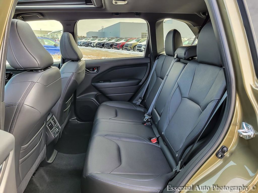 Used 2025 Subaru Forester Limited w/ Popular Package #2 AWD/4WD image 11