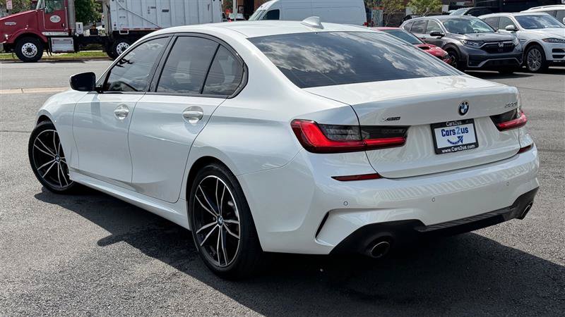 Used 2020 BMW 330i xDrive Sedan w/ M Sport Package AWD/4WD image 4