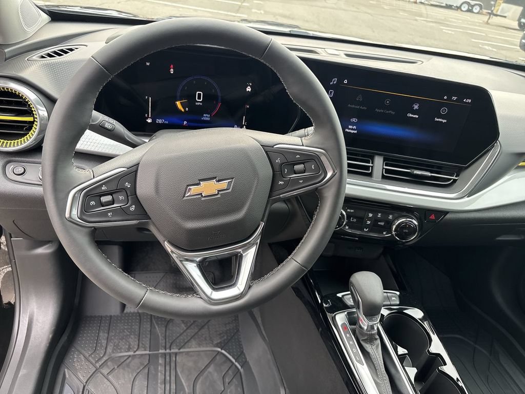 New 2026 Chevrolet Trax LT w/ Driver Confidence Package FWD image 12