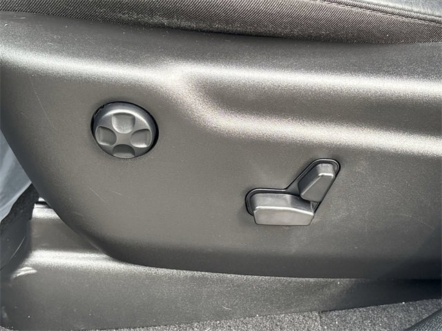 Certified 2023 Dodge Durango GT image 19