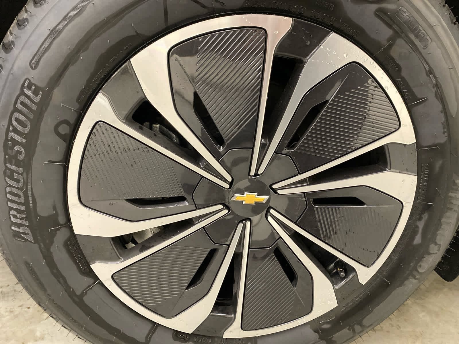 New 2025 Chevrolet Blazer EV LT AWD/4WD image 25
