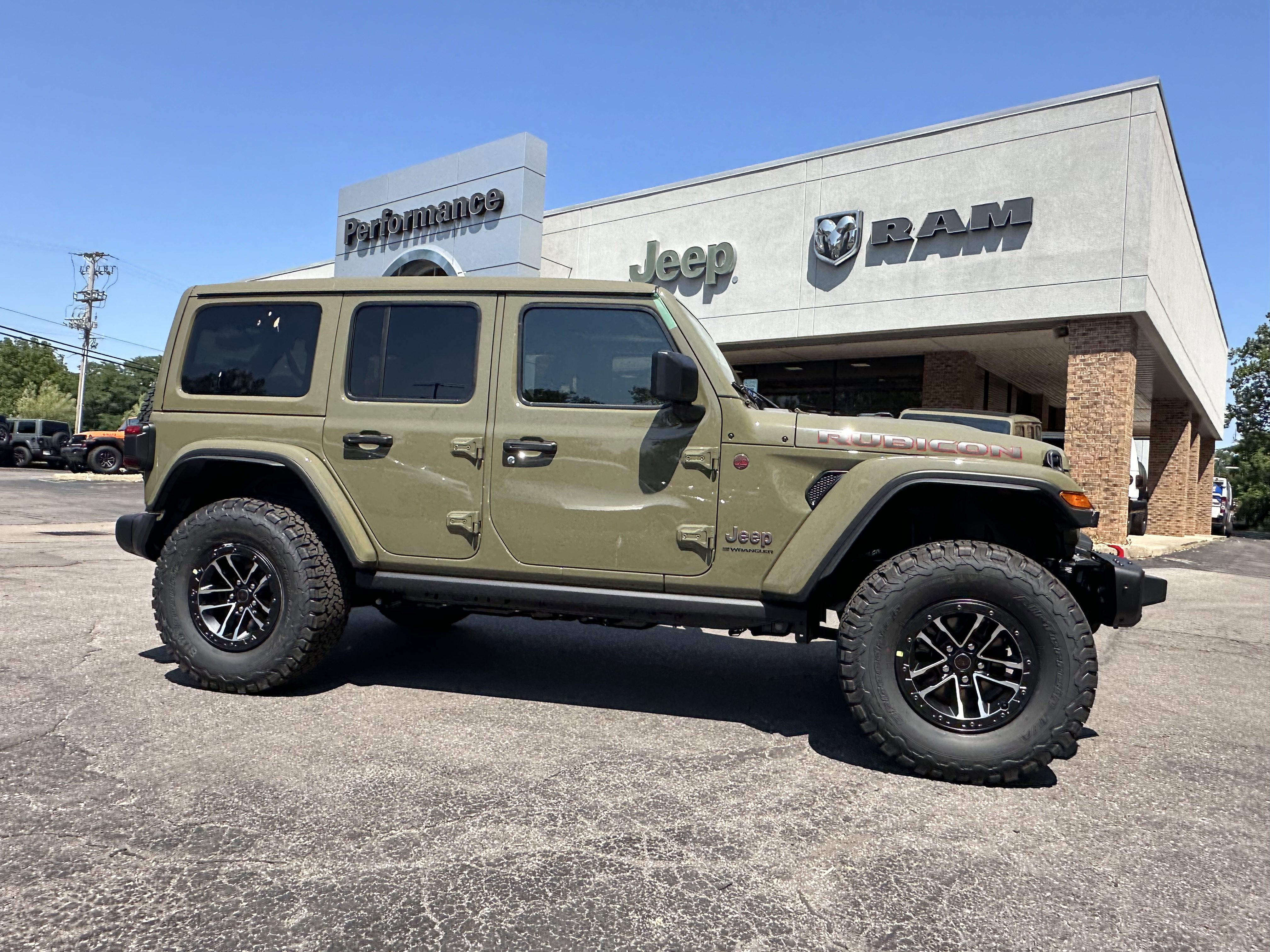 New 2025 Jeep Wrangler Unlimited Rubicon image 31