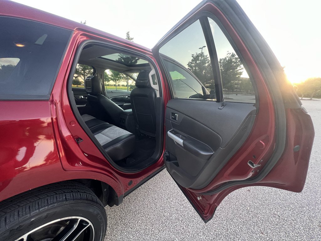 Used 2013 Ford Edge SEL AWD/4WD image 12