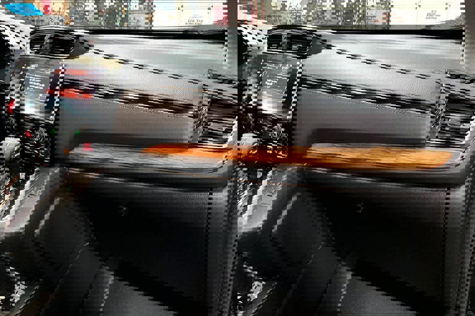 Used 2019 Honda CR-V EX image 17