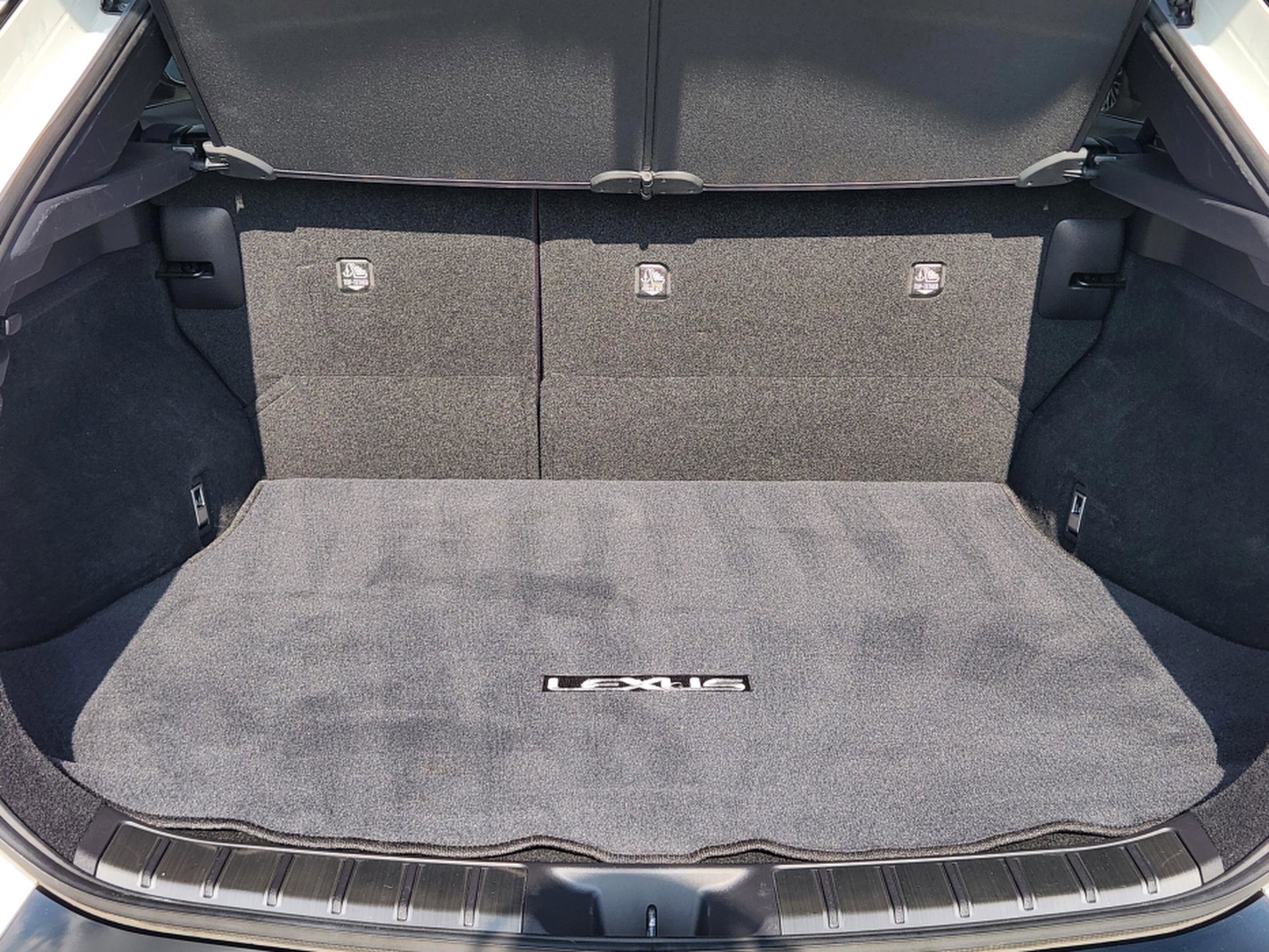 Used 2023 Lexus RZ 450e Premium w/ Accessory Package (Z1) image 13