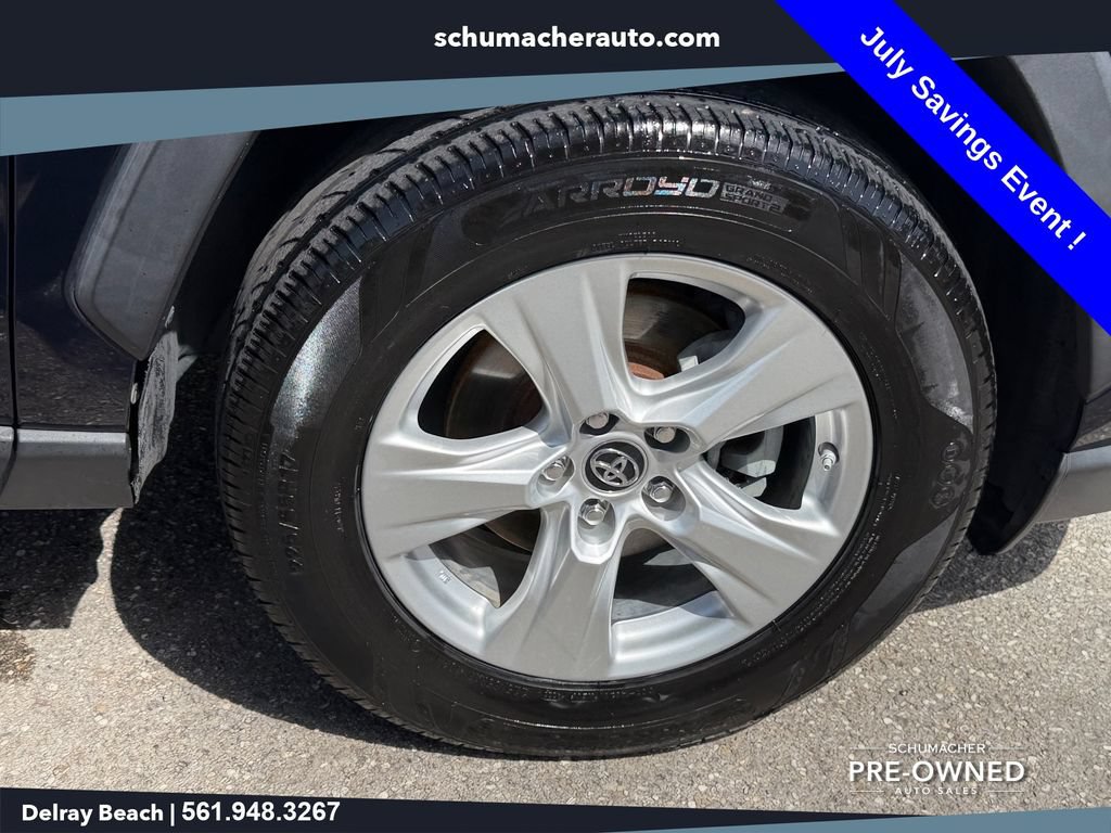 Used 2019 Toyota RAV4 XLE FWD image 19