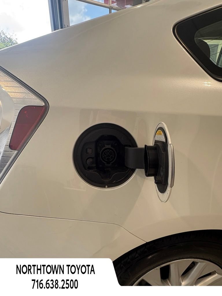 Used 2013 Toyota Prius Prime Plug-In Hybrid FWD image 20