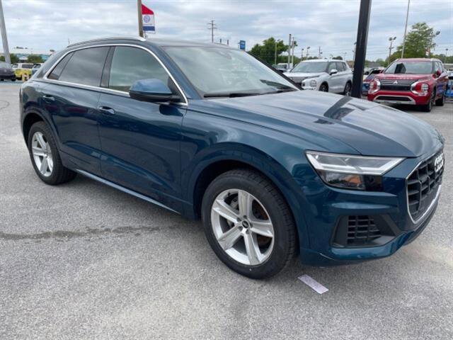 Used 2021 Audi Q8 Premium w/ Convenience Package AWD/4WD image 8