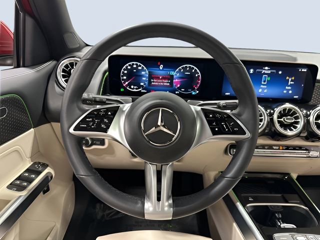 Used 2025 Mercedes-Benz GLB 250 GLB 250 image 18