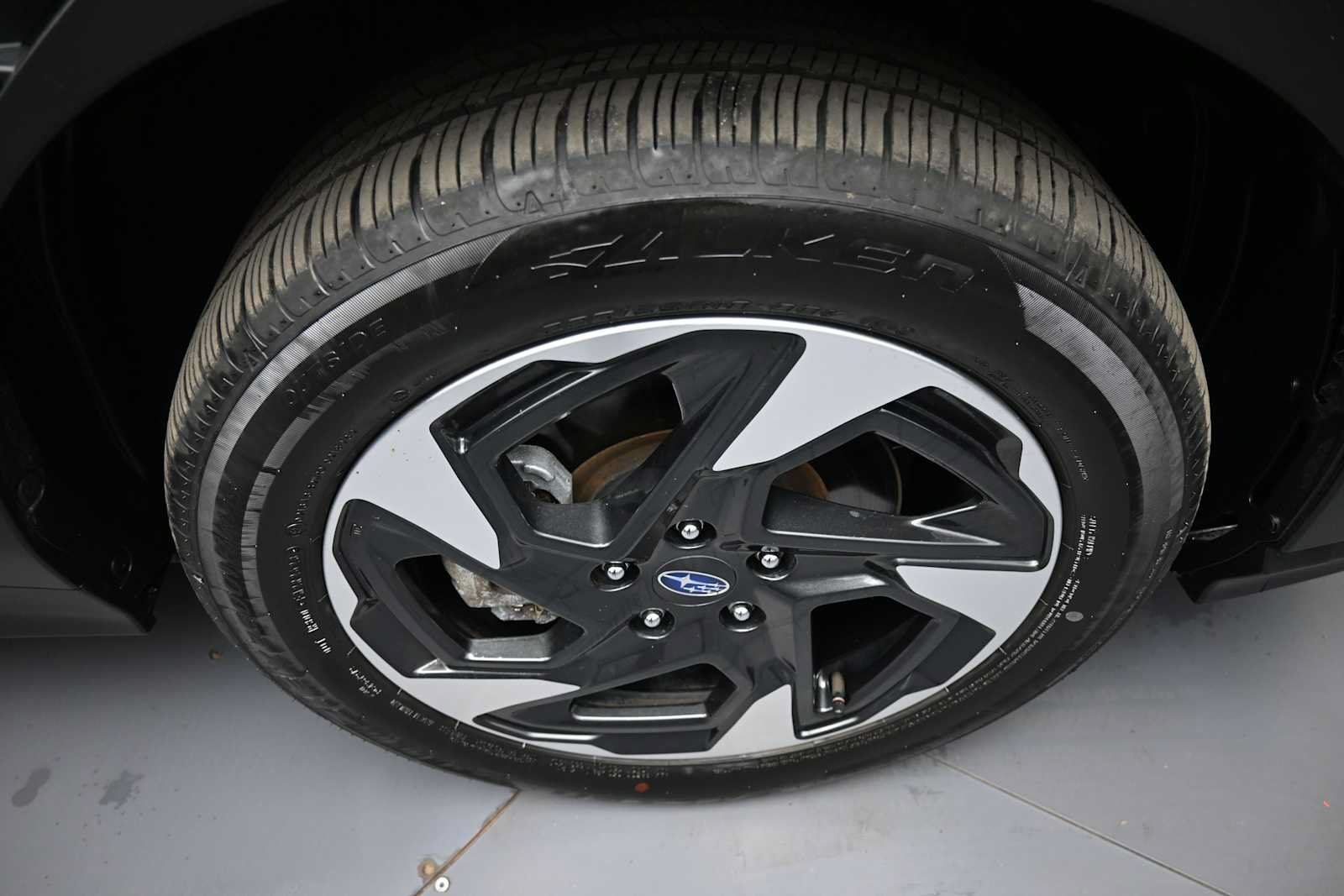 Used 2024 Subaru Crosstrek 2.5i Limited AWD/4WD image 13